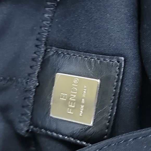 Sold! FENDI Baguette jersey fabric is sticky - Picture 12 of 16